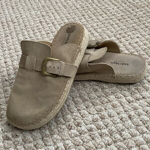 HAUTE HIPPIE CLOGS - SIZE 8.5